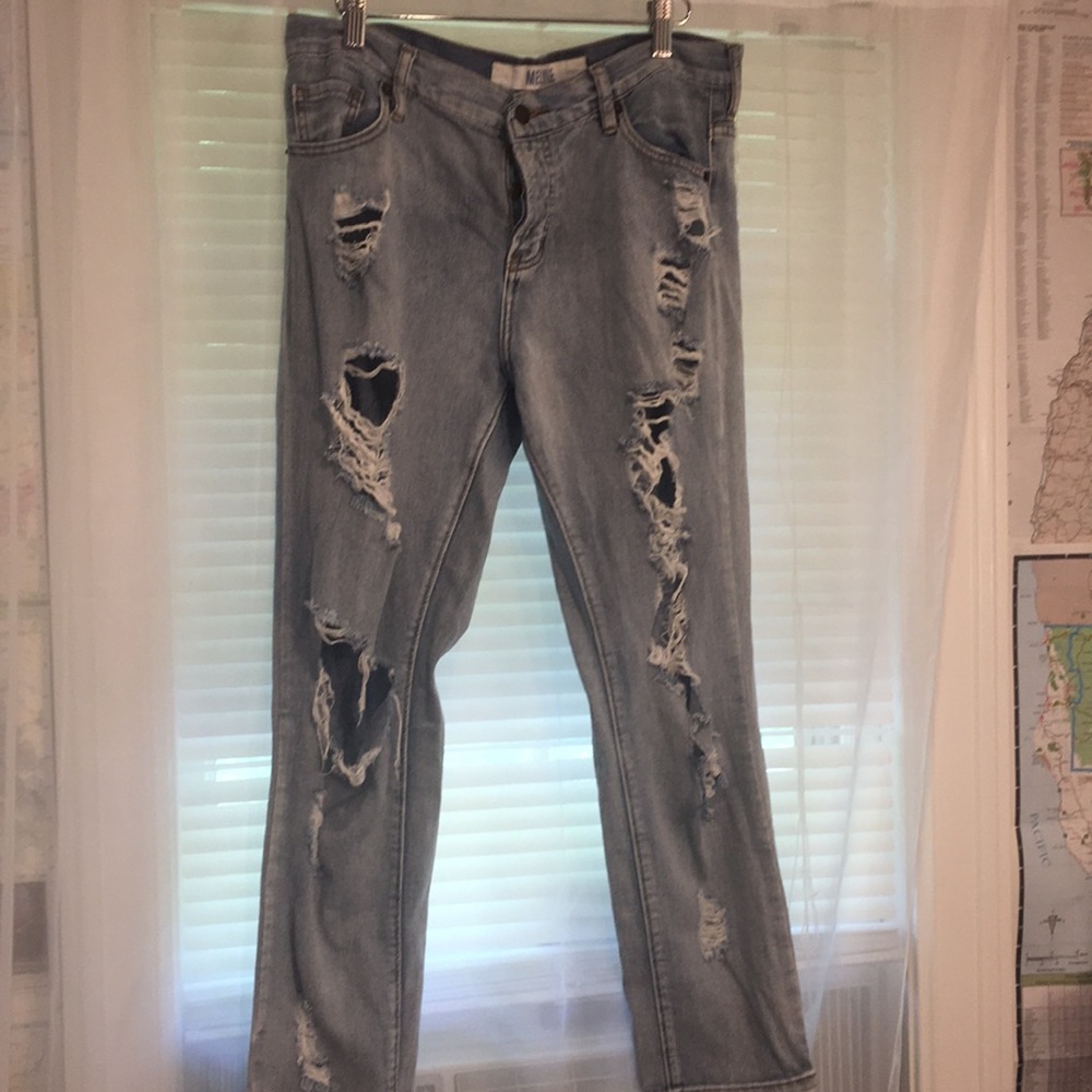 Brandy Melville boyfriend jeans
